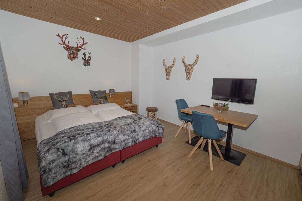 Geheel appartement, Studio-appartement \"S\" - Haus Veronika - Appartements by Miha in Westendorf (Tirol), Kaisergebirge