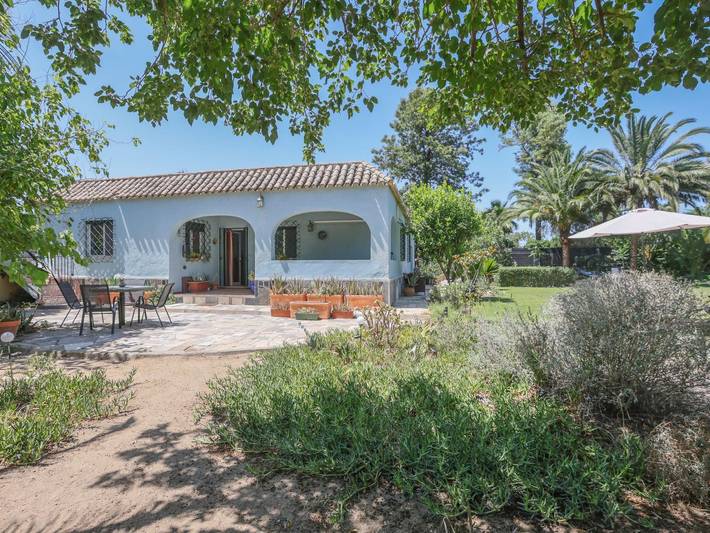 Casa de vacaciones para 6 personas, con terraza además de jardín y piscina - 1