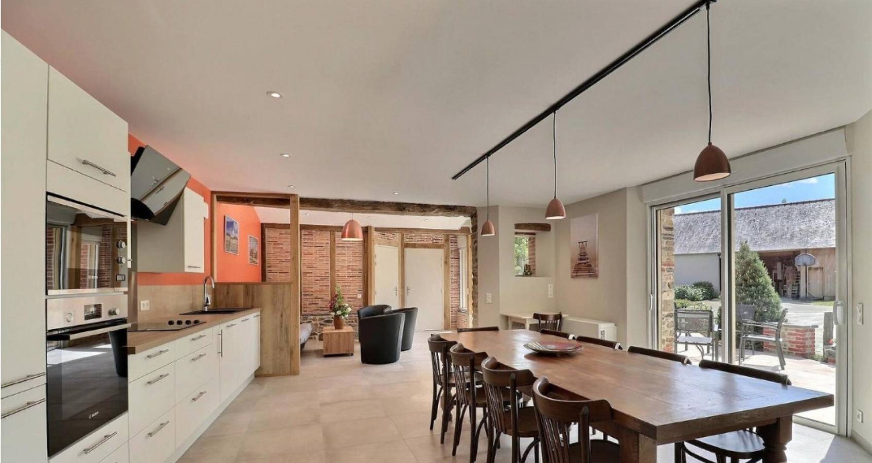 Holiday Home 'Maison' with Private Terrace and Wi-Fi in Amanlis, Rennes region
