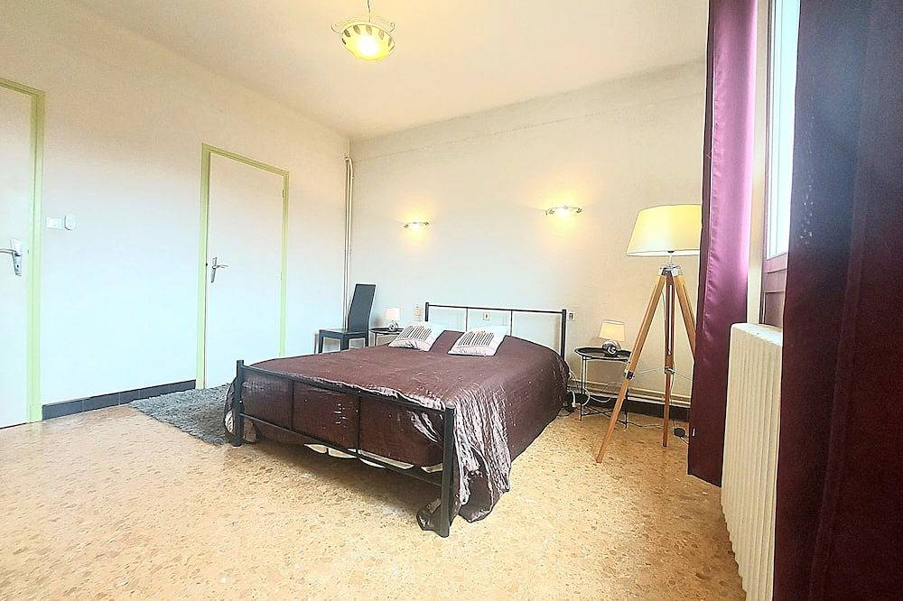 Appartement entier, 2km de mer plage 115m2 jardin 2ch 6pers ok animaux cheques vacances parking wifi in Latour-Bas-Elne, Côte méditerranéenne (France)