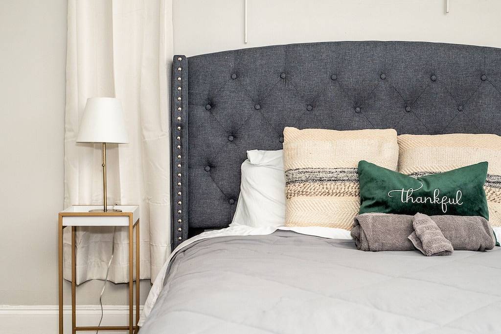 Beautiful Cozy Home away Home 5 min From Airport / Downtown Atlanta in East Point, Fulton County