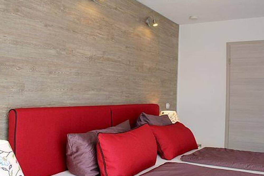 Ganze Wohnung, 4-Bett-Ferienwohnung Maaridyll - Maarberg Resort in Schalkenmehren, Vulkaneifel
