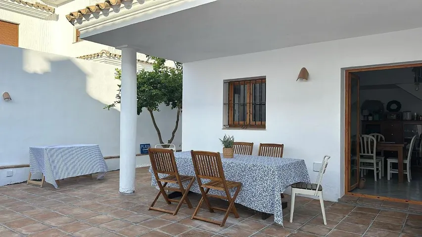 Apartamento de vacaciones para 8 personas, con vistas y balcón - 1