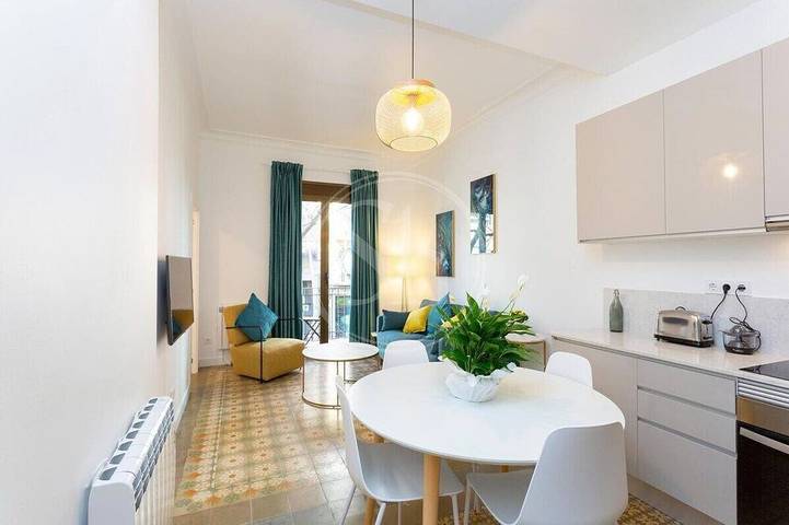 Apartamento de vacaciones para 5 personas, con balcón - 1