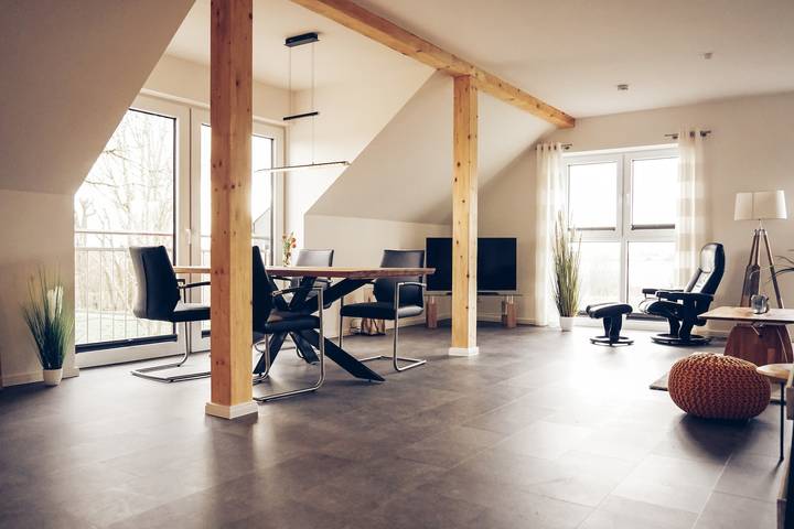 Ferienwohnung für 4 Personen, mit Sauna und Garten sowie Balkon