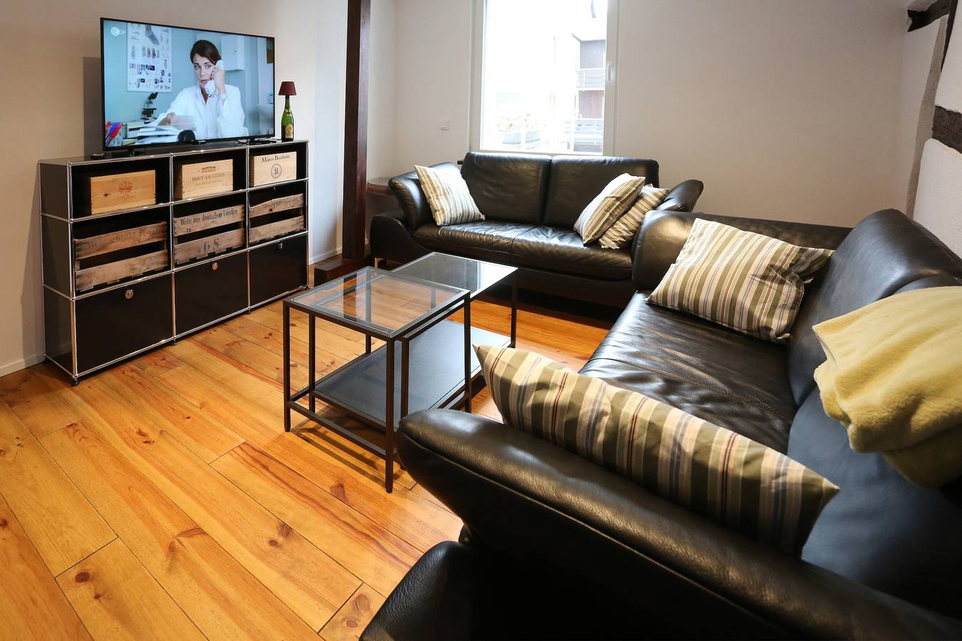 Ganze Wohnung, Apartment „Quartierblancdenoir Blanc“ mit privater Terrasse und Wlan in Reil, Bernkastel-Kues & Umgebung