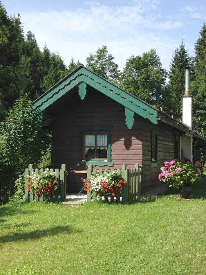 Chalet für 4 Personen, mit Terrasse und Garten sowie Ausblick in Ruhpolding
