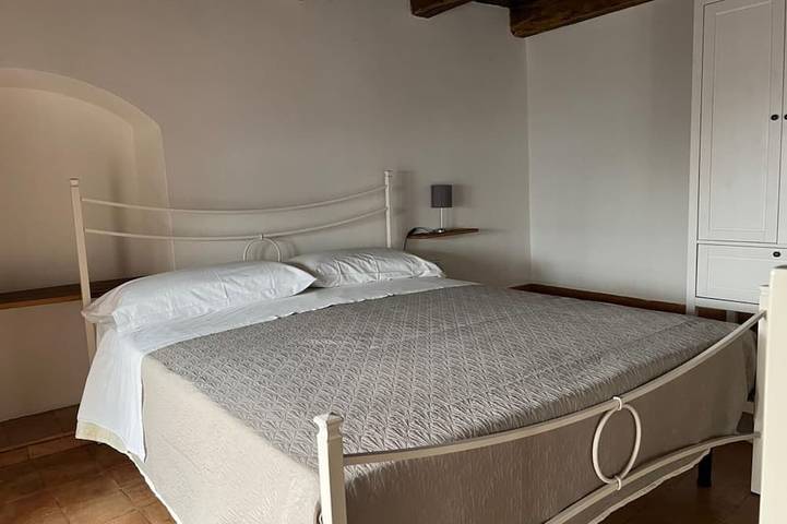 Gîte pour 4 personnes, avec balcon à Tropea - 2