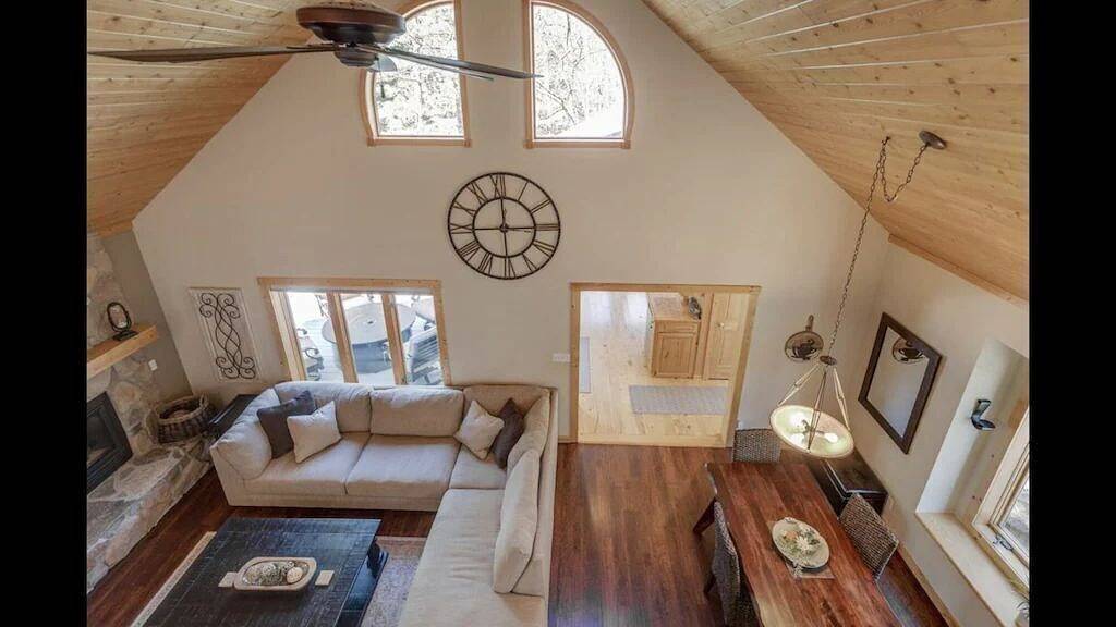 New Design~Summer on Chain of Lakes~Kings~Game Room in Crosslake, Crow Wing County