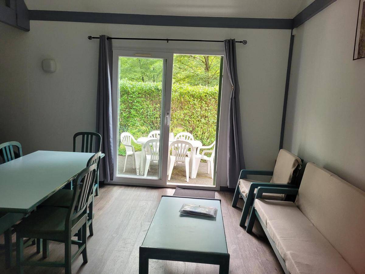 17 Gites famille,Ou 2 Gites avec Spa, Piscine, Restaurant, 4Km de Conques,Navette sur Demande in Conques-en-Rouergue, Aveyron