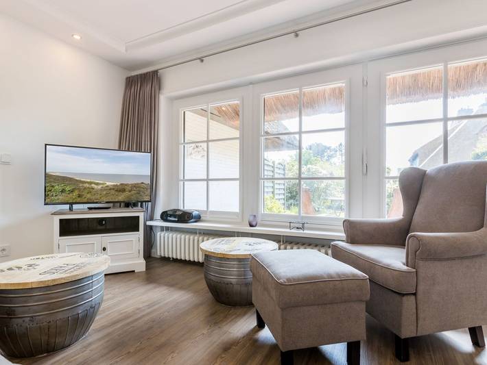Ganze Ferienwohnung, Lüüvwai Ii - In einer reetgedeckten Wohnanlage in Südlage nahe dem Benen-Diken-Hotel. in Keitum, Sylt (Gemeinde)