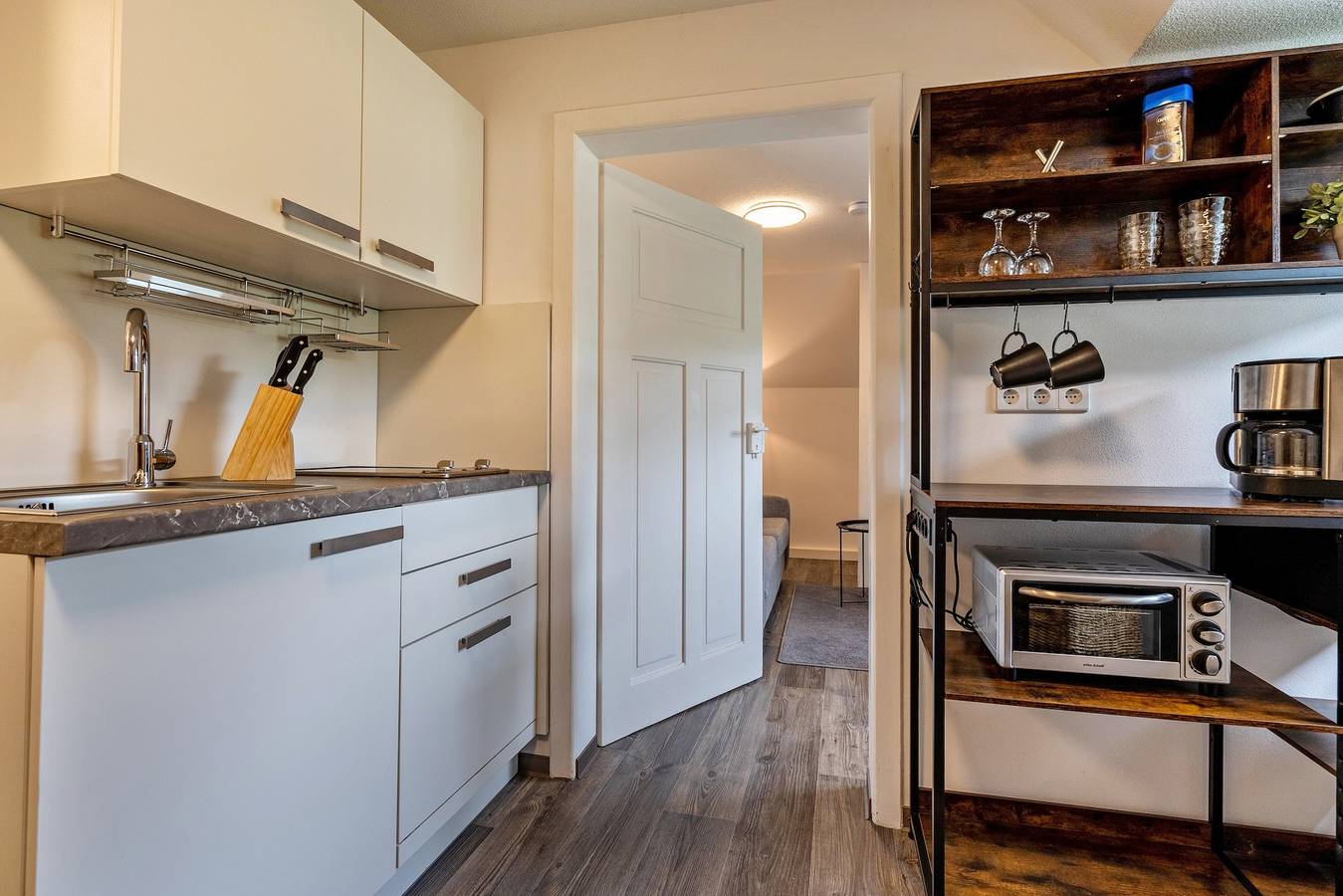 Ganze Wohnung, Ferienwohnung "Am Wald Dachgeschoss" mit Gemeinschaftsterrassen, Gemeinschaftsgarten und Wlan in Krauschwitz, Oberlausitz-Niederschlesien