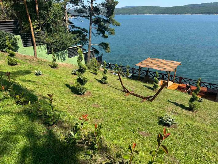 Location de vacances pour 11 personnes, avec vue sur le lac ainsi que vue et jardin à Sofia - 4