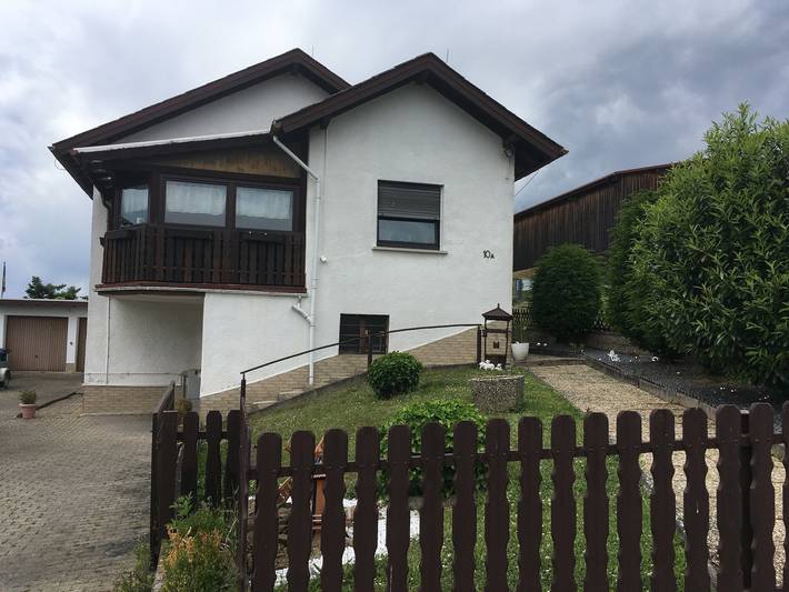 Ferienwohnung für 5 Personen, mit Balkon und Garten