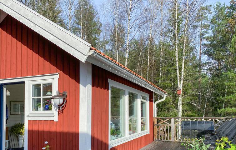 Ferienhaus für 3 Personen, mit Terrasse und Garten sowie Seeblick in Smaland - 3