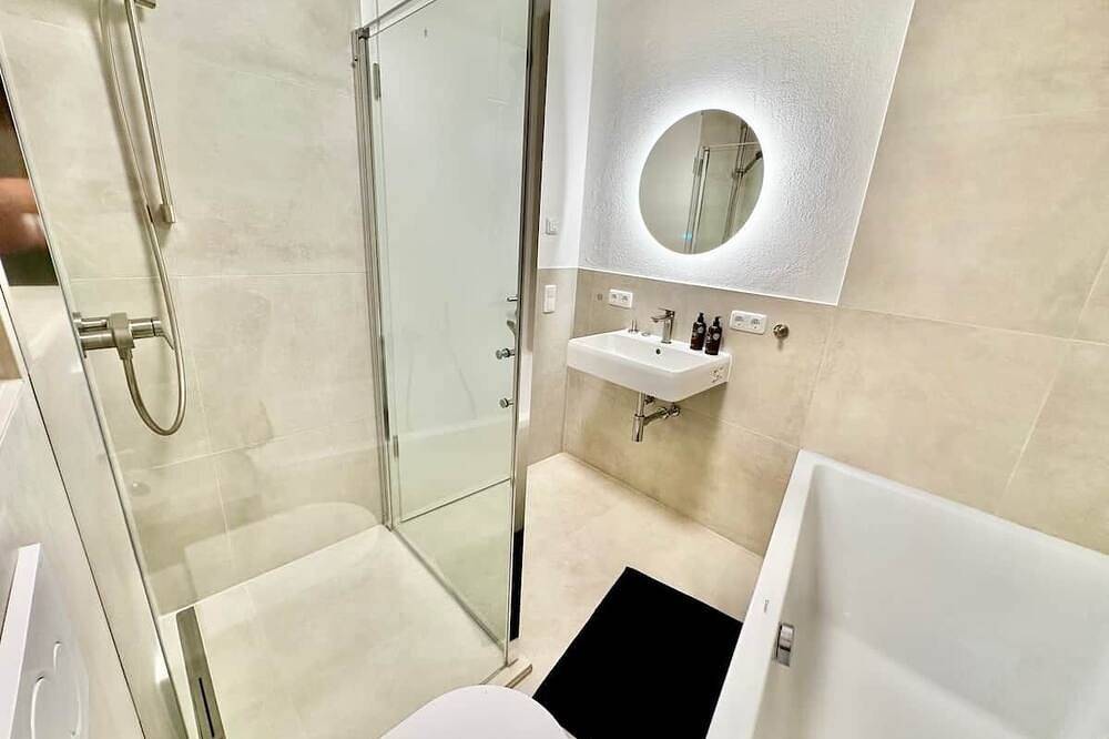 Ganze Wohnung, Mavie-Living: Sundeck Apartment in Breitbrunn am Ammersee, Herrsching