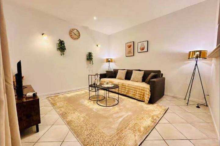 Gîte pour 4 personnes, avec terrasse dans Port de Carcassonne