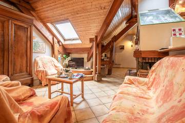 Gîte pour 6 personnes, avec balcon et jardin à Drumettaz-Clarafond
