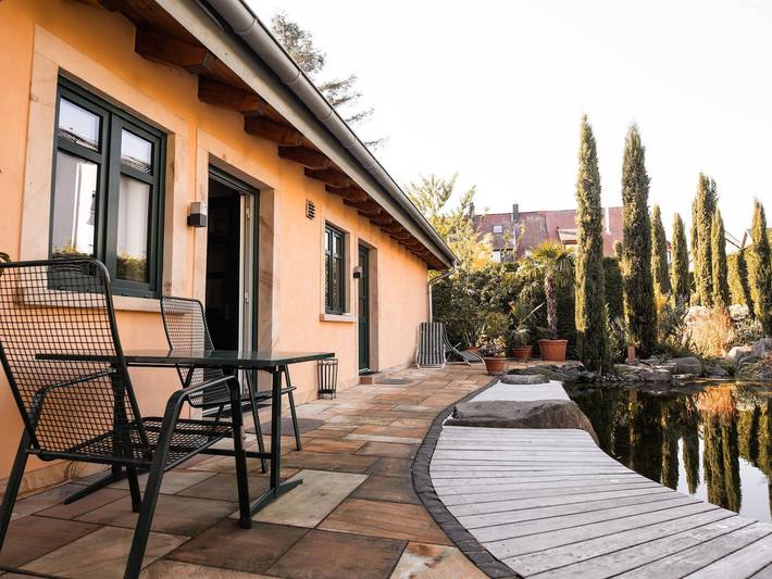 Ferienwohnung für 3 Personen, mit Garten und Terrasse sowie Sauna, kinderfreundlich in Kindenheim