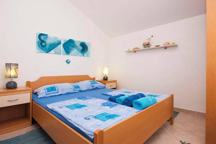 Ganze Wohnung, Apartment Grivicic A1 mit Meerblick auf der Insel Krapanj in Krapanj, Krapanj (Kroatische Adria)