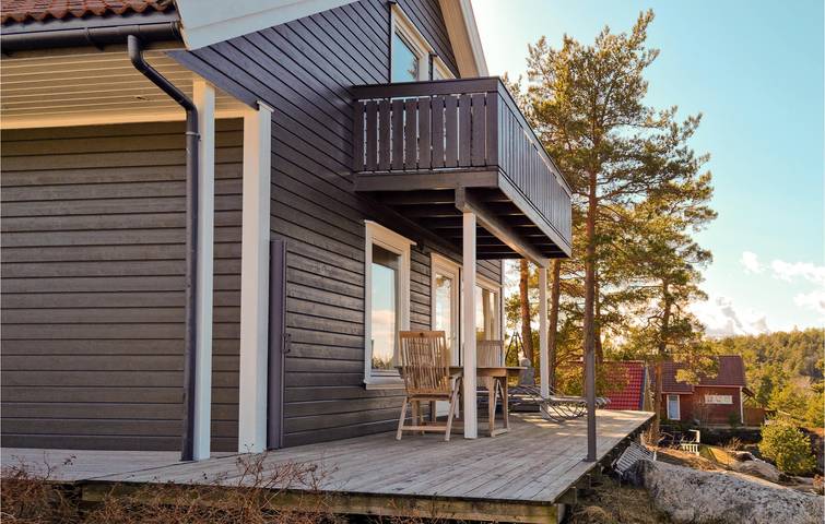 Ferienhaus für 8 Personen, mit Whirlpool und Sauna sowie Terrasse in Risør - 2