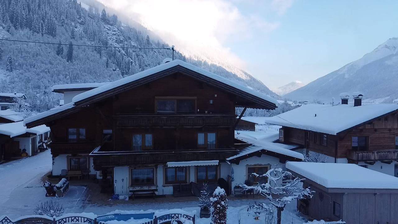 Ganze Ferienwohnung, Pension Klampferer in Milders, Neustift im Stubaital