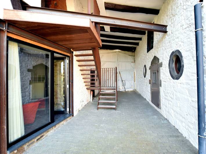 Ganze Wohnung, Modern and cozy studio in a former coach house in In der Bivelt, Weismes