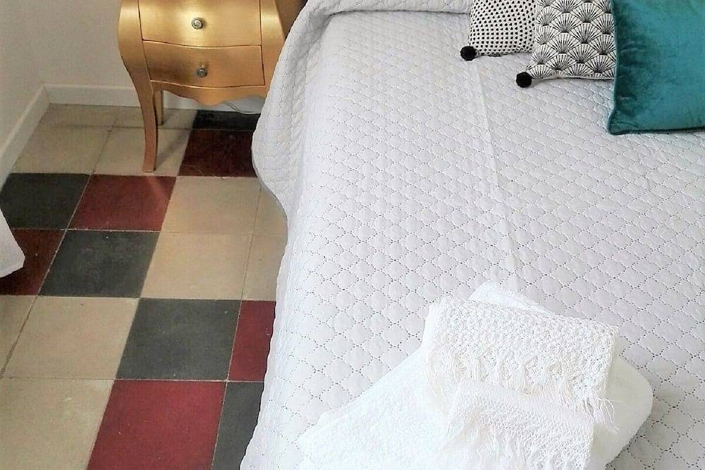 Ganze Wohnung, \"Déjà Vu\" Übernachtung mit Frühstück in Crotone, Crotone Provinz