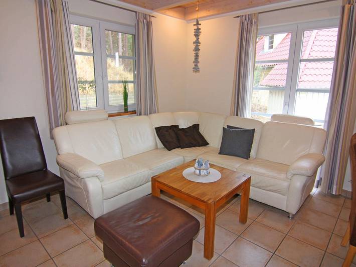 Ferienhaus für 8 Personen, mit Sauna und Terrasse in Trassenheide - 4