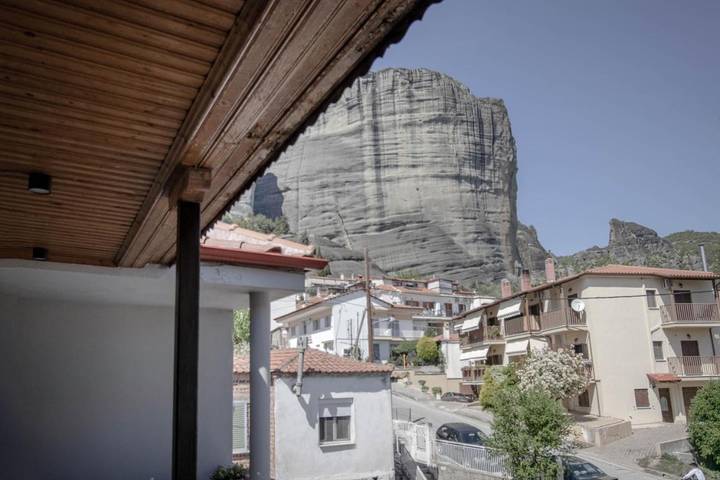 Gîte pour 2 personnes, avec vue ainsi que balcon et jardin dans Kalambáka - 3