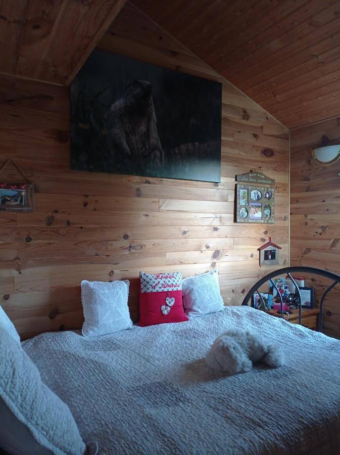 Location de vacances pour 4 personnes, avec vue ainsi que jardin et terrasse à Saillagouse - 2