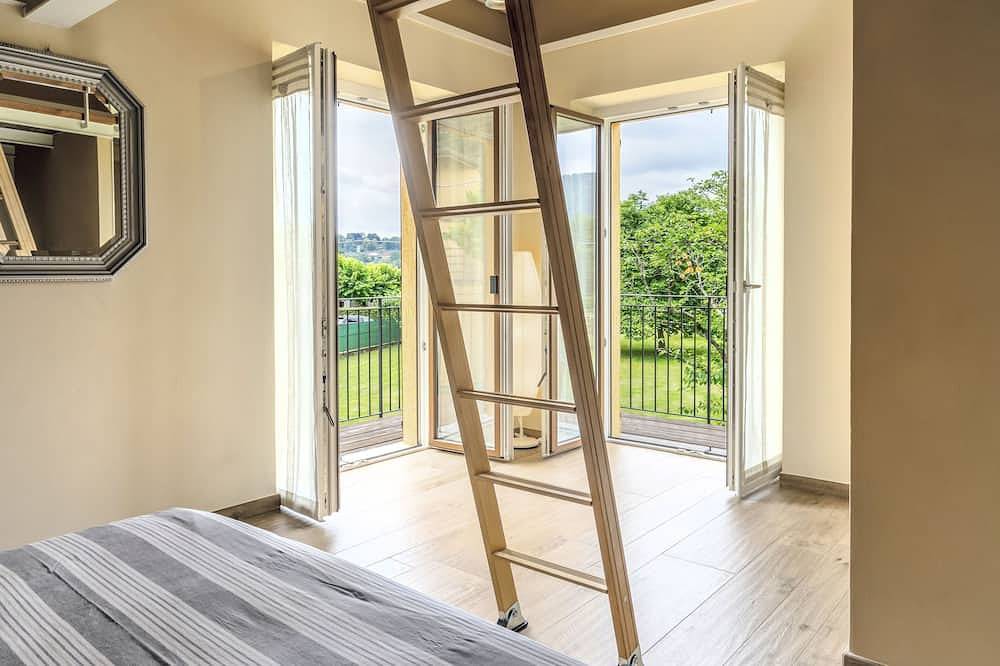 Di Pipot by Interhome in Pettenasco, Gemeente Pettenasco
