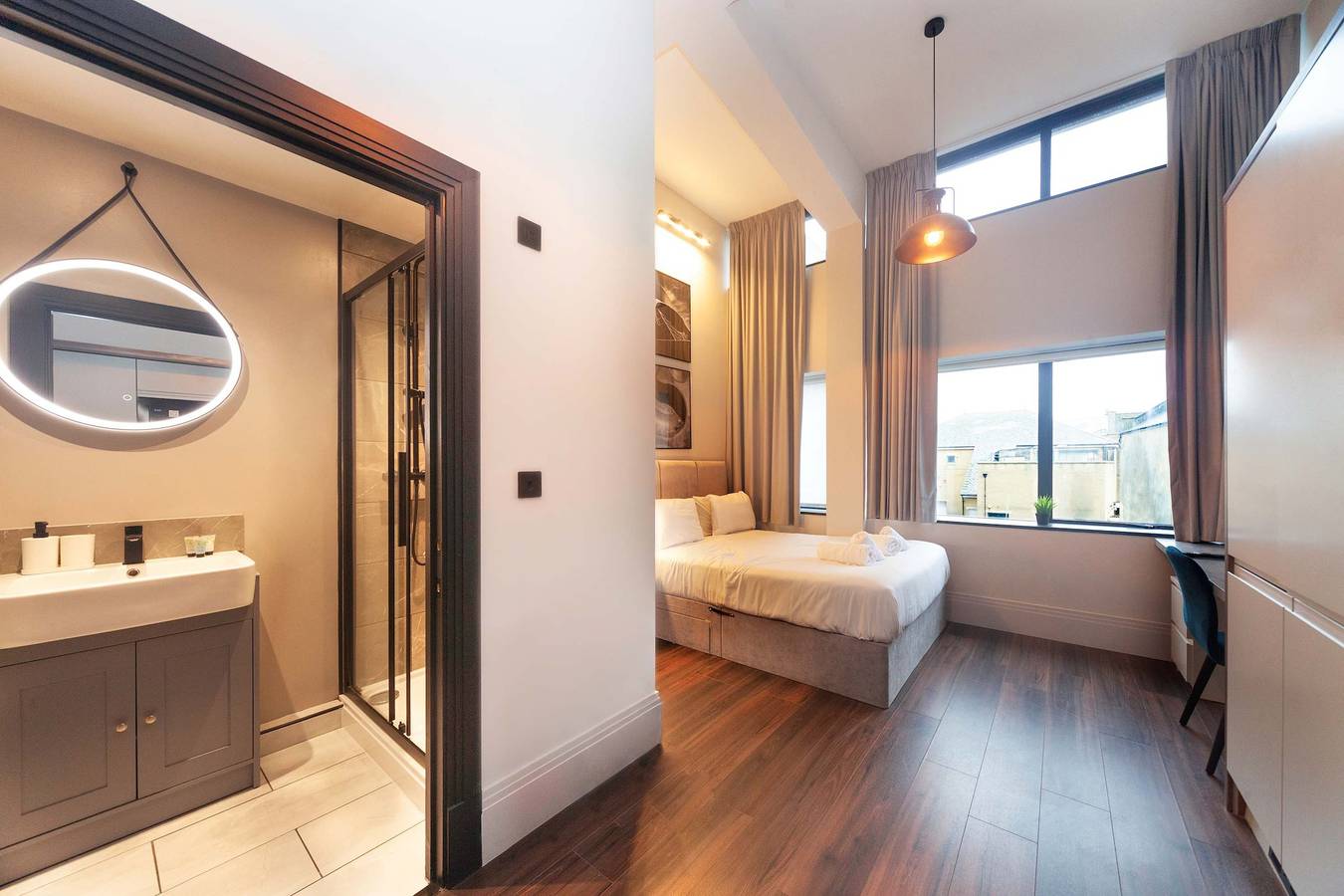 Entire holiday apartment, Stunning Studio in Central Hastings Close to Beach in Hastings, East Sussex