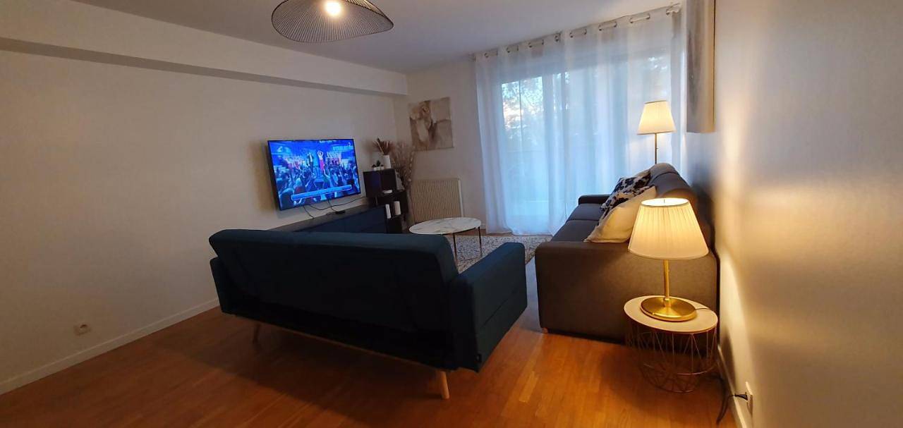 Ganze Wohnung, Three-Bedroom Apartment in Cachan, Val-de-Marne