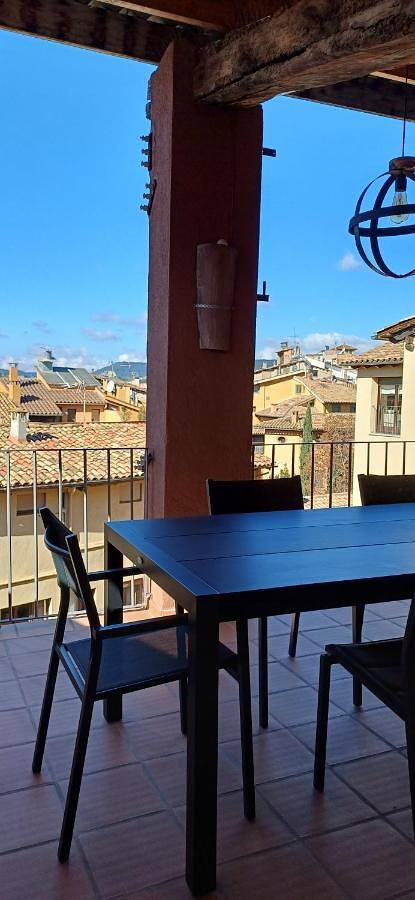 Gîte pour 7 personnes, avec vue et balcon à Vic - 4