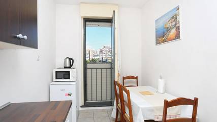 Holiday Apartment for 4 People in Split, Split-Dalmatia, Photo 4