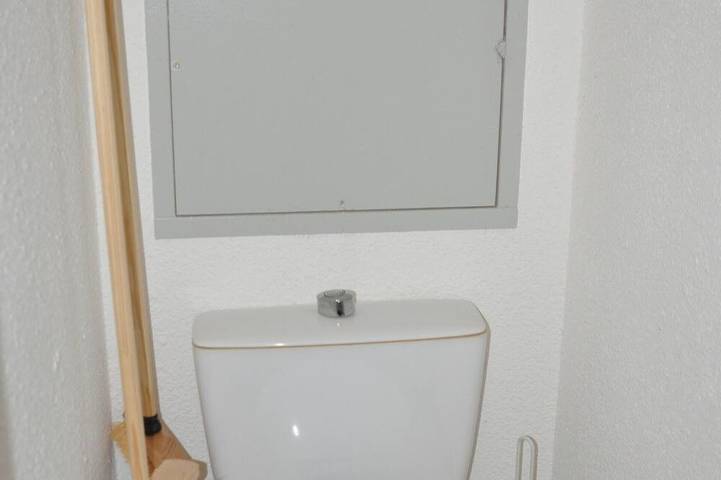 Ganze Wohnung, Studio-Kabine 4 Pers, Balkon, direkt an den Pisten, Aufzug in La Ferrière, Le Pleynet