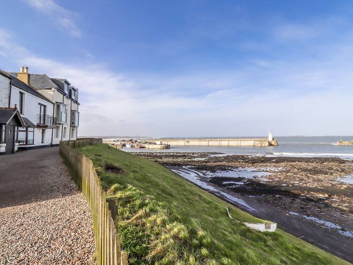 Apartment for 4 people, with garden in Northumberland Coast