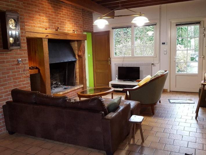 Location de vacances pour 7 personnes, avec jardin ainsi que piscine et vue à Gueschart - 4