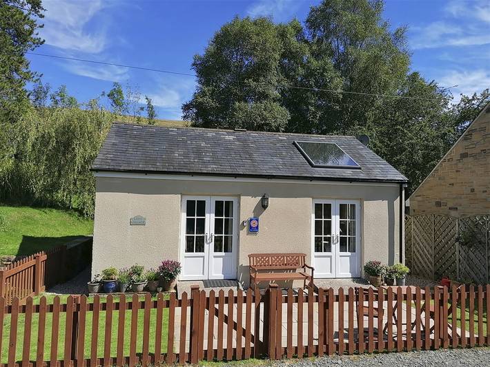 Cottage for 2 people, with garden, with pets in Kielder Forest Park