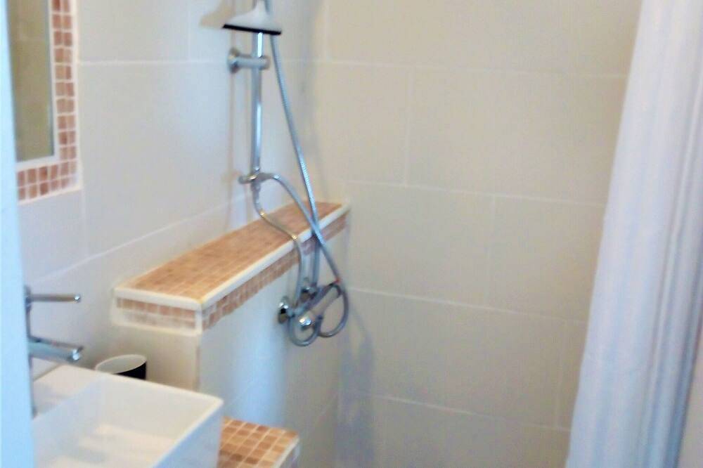 Landhaus \"La Charrue Bleue\" im ruhigen Verdon Park in La Verdière, Brignoles Region