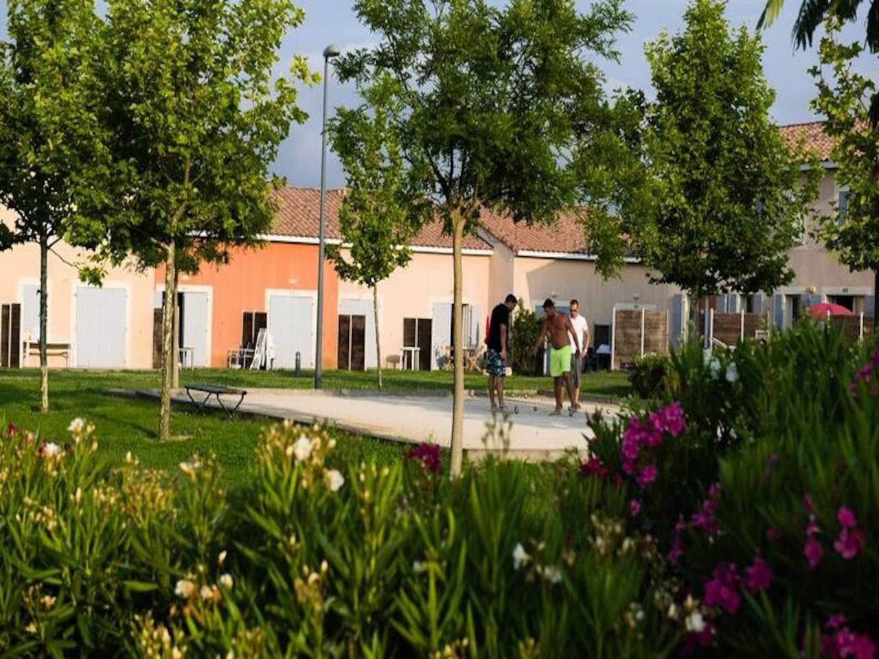 Apartamento entero, Mezzanine de 1 habitaciףn para 4 personas in Fabrègues, Côte d'Améthyste