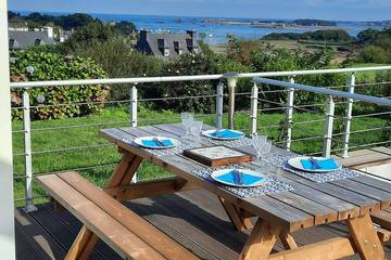 Gîte pour 4 personnes, avec jardin et terrasse dans Buguélès