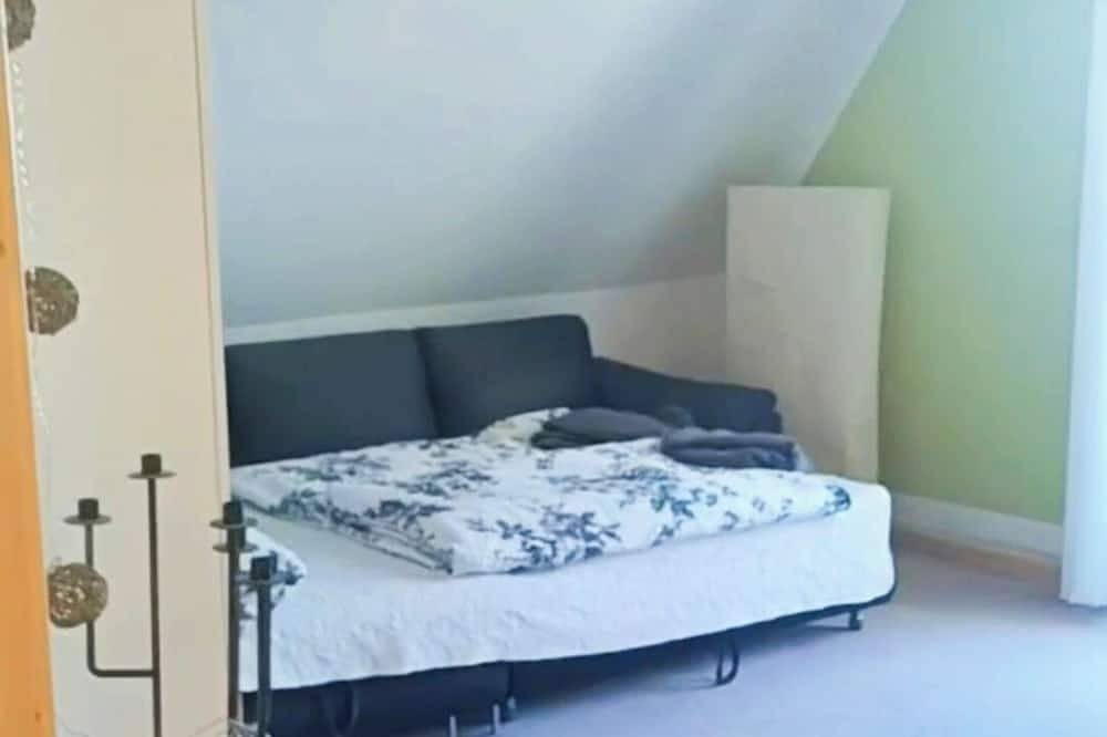 Ganze Wohnung, Ferienwohnung Heinz, 66903 Gries, Nähe Ohmbachsee und Radweg, tolle Aussicht in Saar-Nahe-Bergland