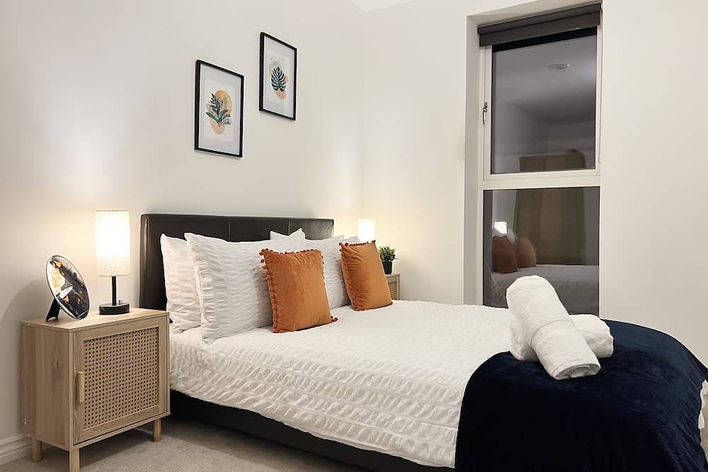 Hel leilighet, Reduced Mobility? Step-free access + big bedrooms in Elstree and Borehamwood, Hertfordshire