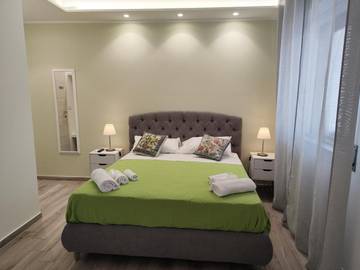 Chambre d’hôte pour 2 personnes, avec vue et balcon à Aci Castello
