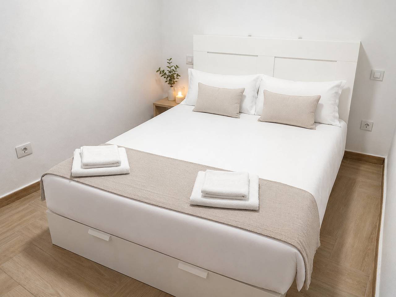 2Br La Furnia Home - Balcony & Natural Pool in Playa Punta del Clavo (Gáldar), Gáldar