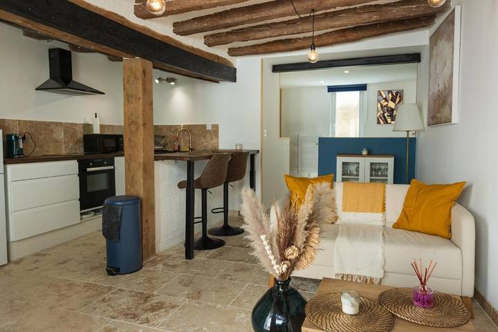 Gîte pour 2 personnes, avec terrasse à Loches - 2