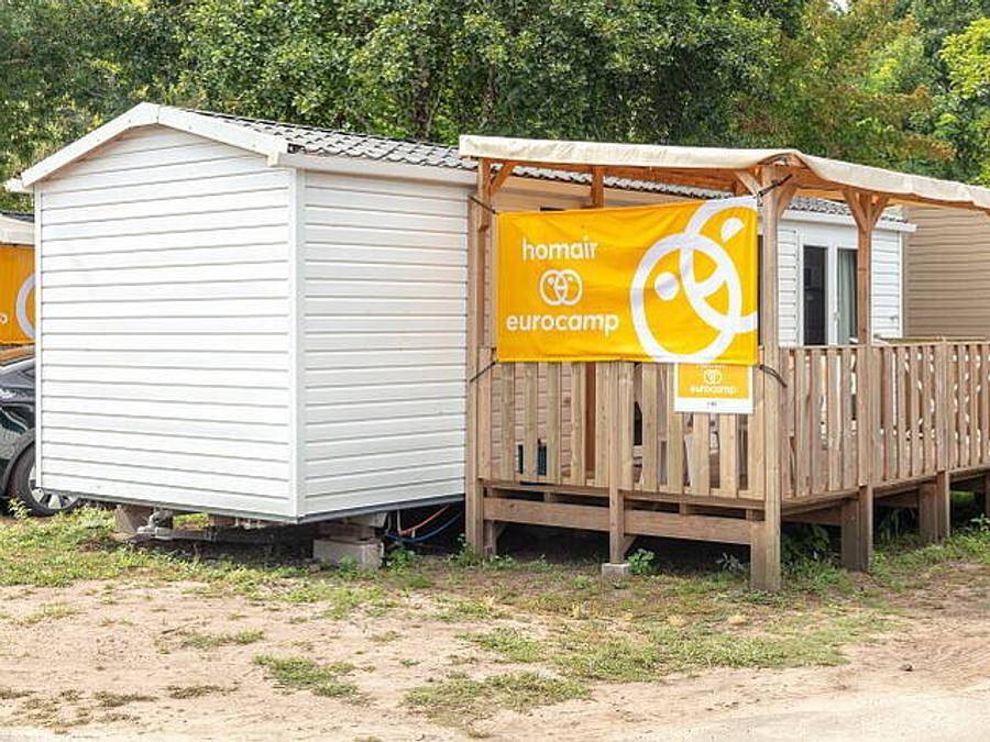 Camping Marvilla Parks Friese Meren - Mobile home 6 persons - Comfort | 2 Bedrooms | 4/6 Pers. | Raised terrace in Lake Ijssel