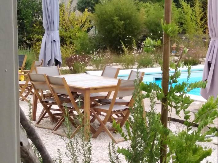 Gîte pour 2 personnes, avec piscine et jardin à Esclauzels - 4